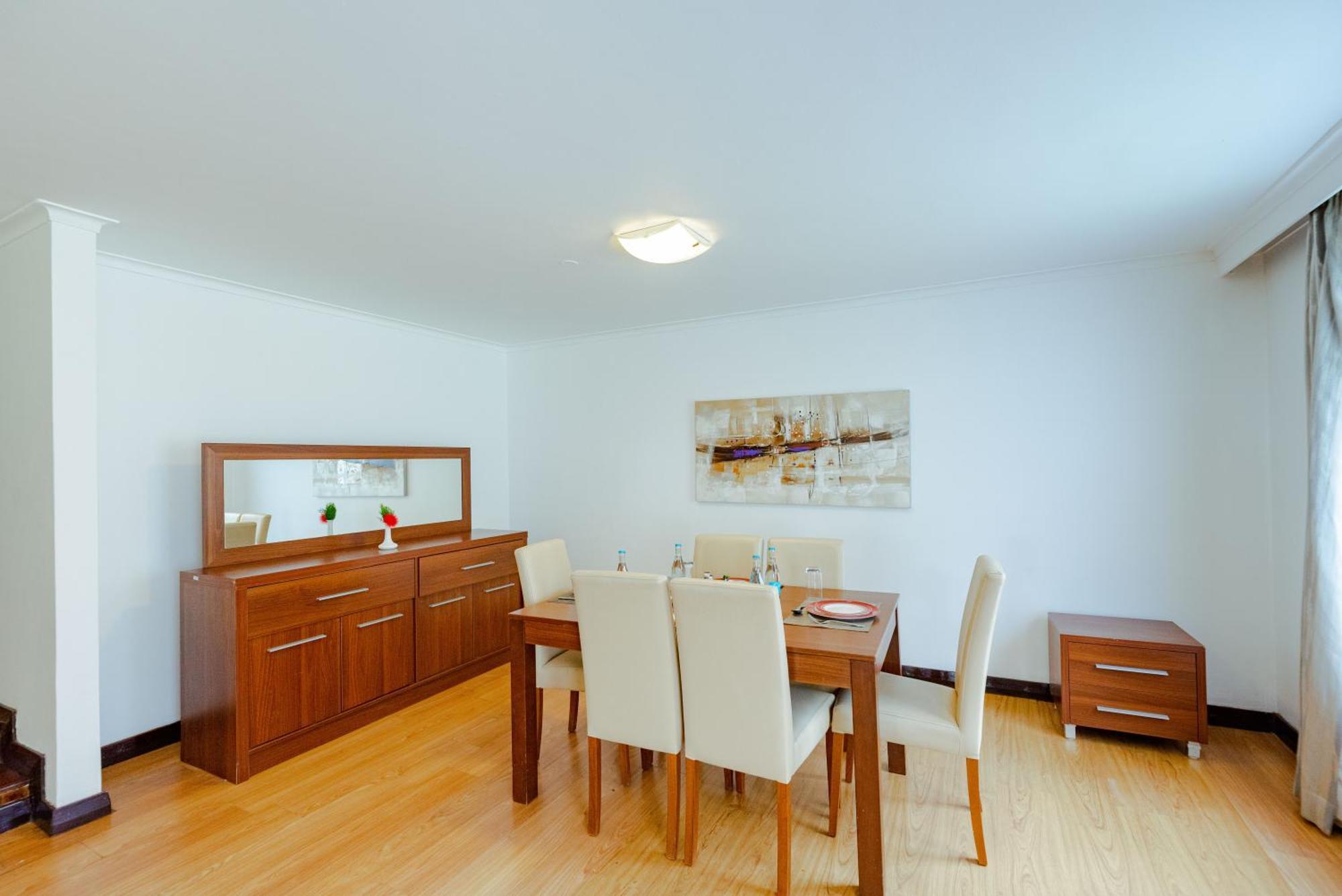 Heri Heights Hotel Apartments, Surestay Collection By Best Western Найроби Екстериор снимка