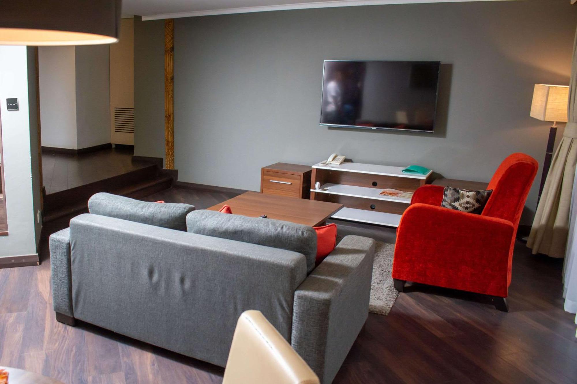 Heri Heights Hotel Apartments, Surestay Collection By Best Western Найроби Екстериор снимка
